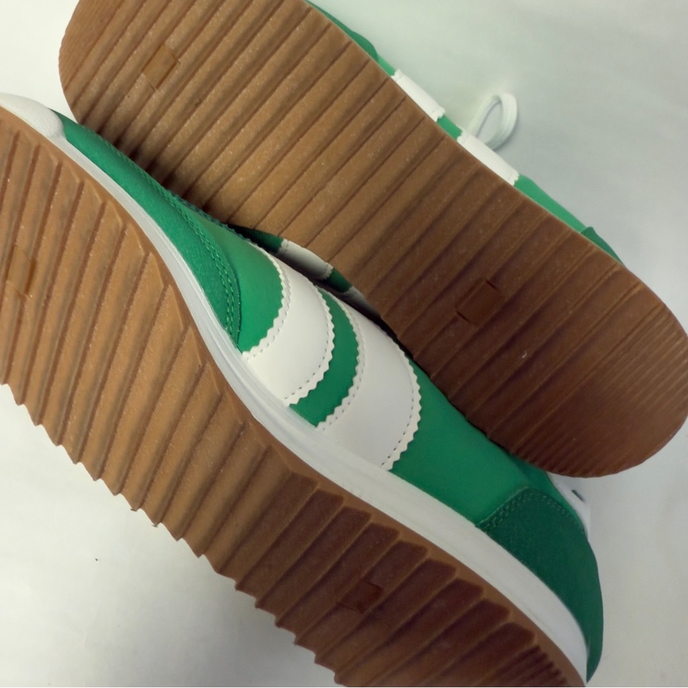 MADDEN GIRL Fabric/Faux Suede Sneakers NWOT - Picture 9 of 9